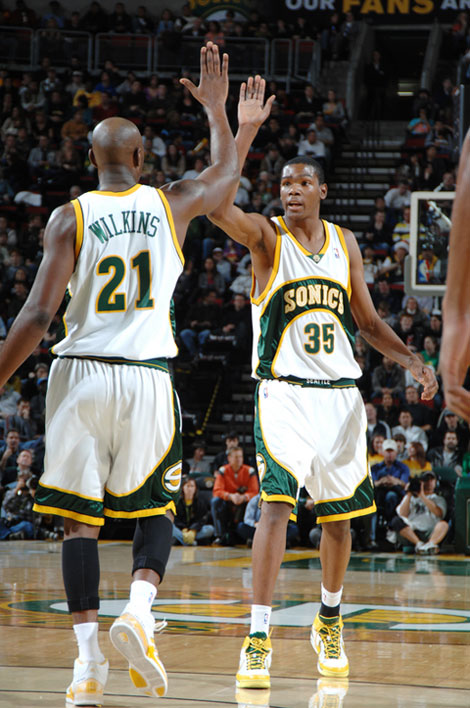 发生偏离 发生偏离