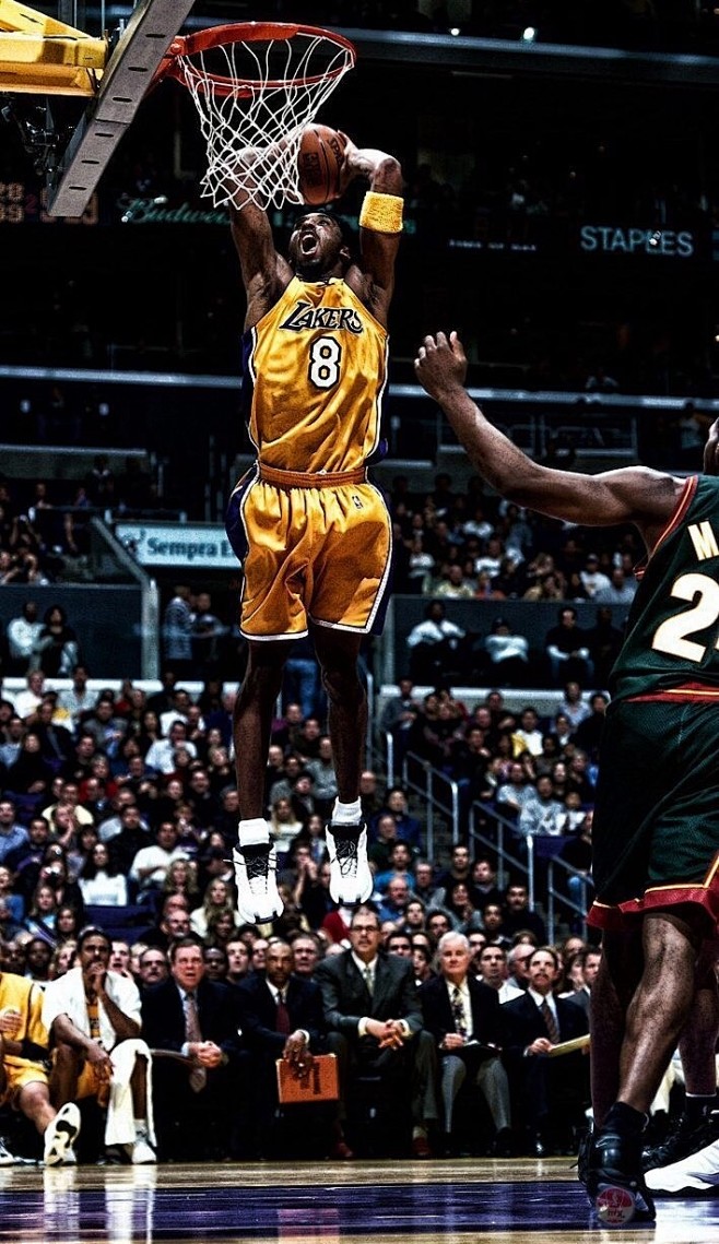 在第三节被 在第三节被